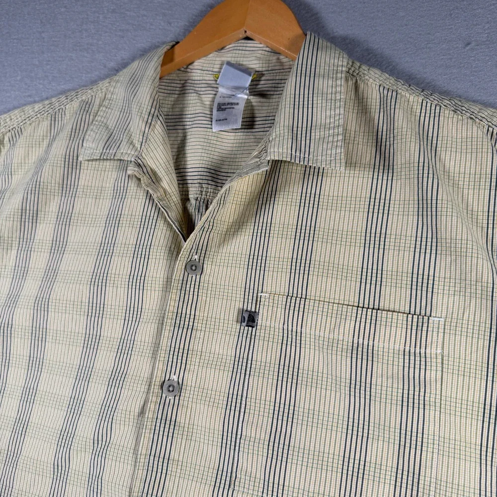 The North Face A5 Series Mens XL Tan Plaid Short Sleeve Button Down Shirt AYC8